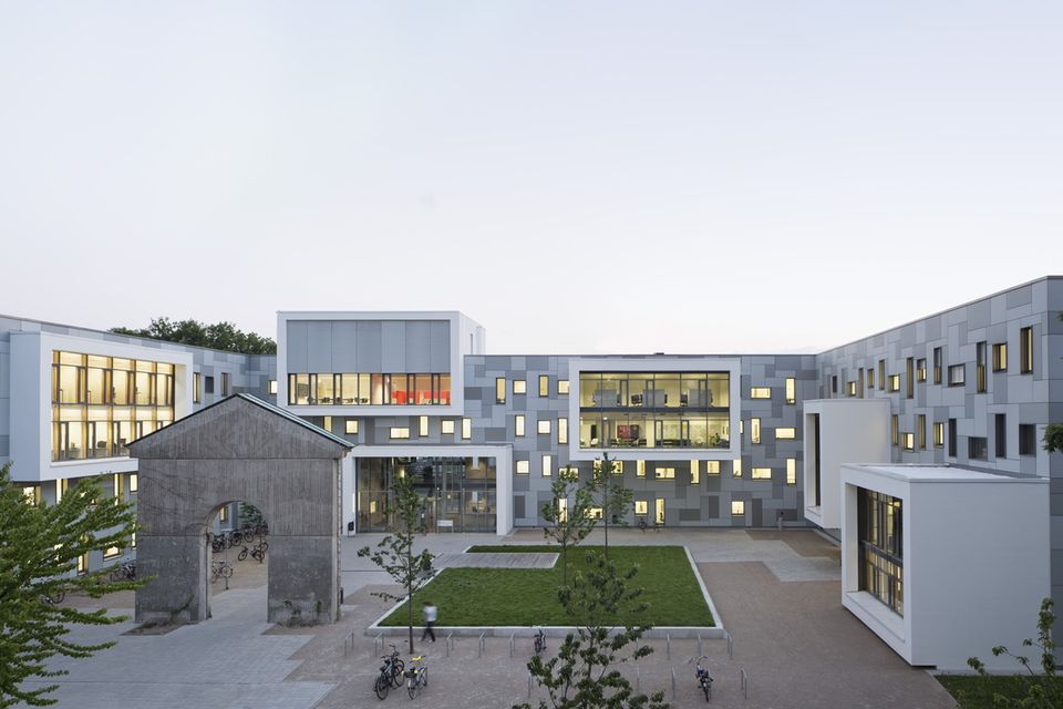 Lern- und Studiengebäude Göttingen, Bild 1