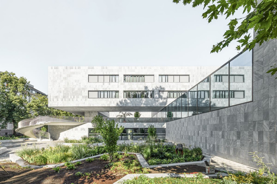 Deutsche Botschaft Wien, Bild 1